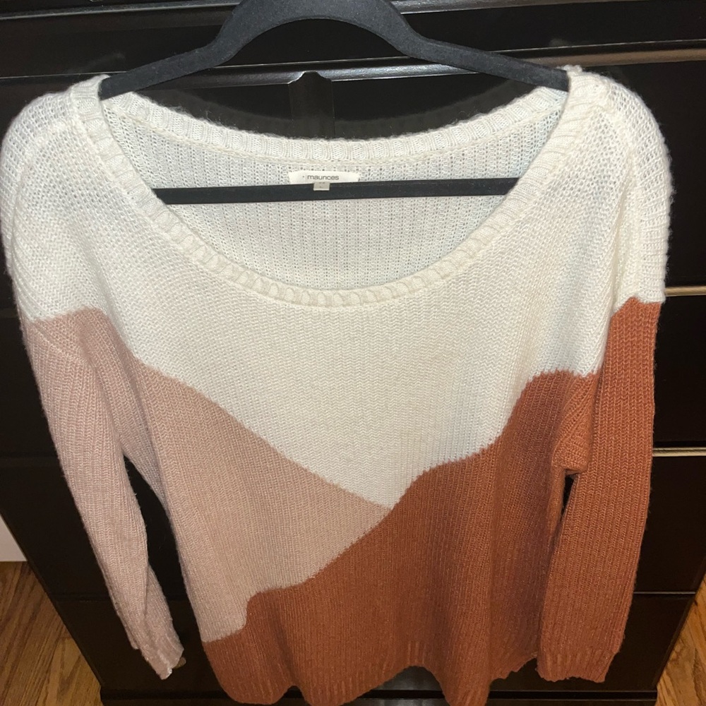 Color block sweater size l